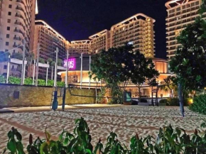 Azure Residence A2 Wavepool Balcony Near Mall Airport